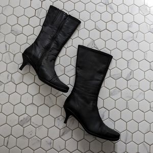 (3/$100) La CANADIENNE Mid Calf Leather Boots